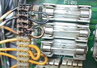 conector quemado